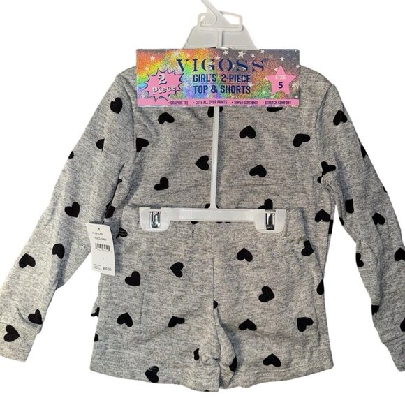 Vigoss Girls Soft Gray Heart Print 2 Piece Top & Shorts Knit Set - Picture 4 of 4
